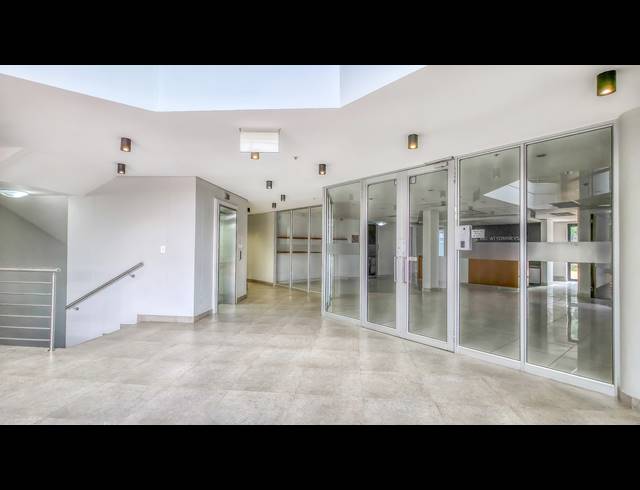 200M² BUSINESS CENTRE TO LET IN SANDTON CENTRAL